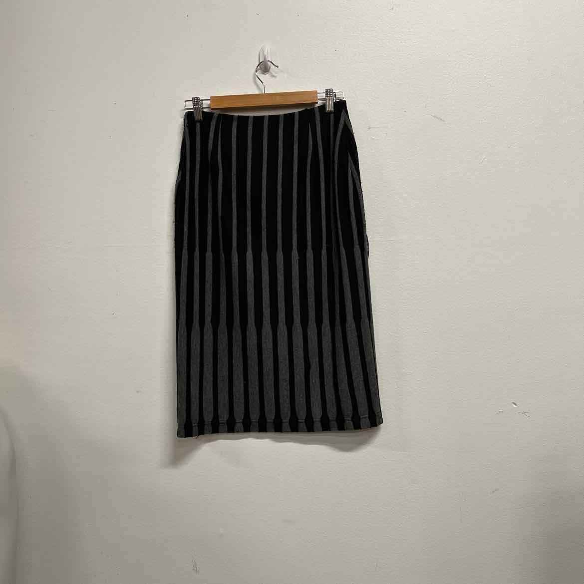 Rage City Vintage Size 6 Black Skirt