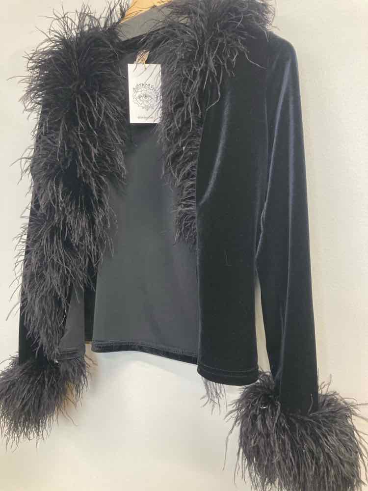 Third Eye Finds Size M black Sweater