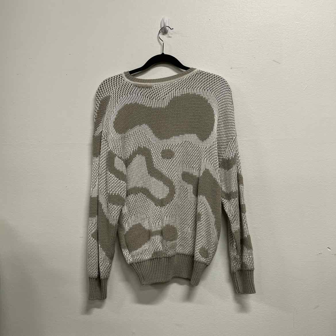 Sarina Isreal Size 10-12 Beige Sweater