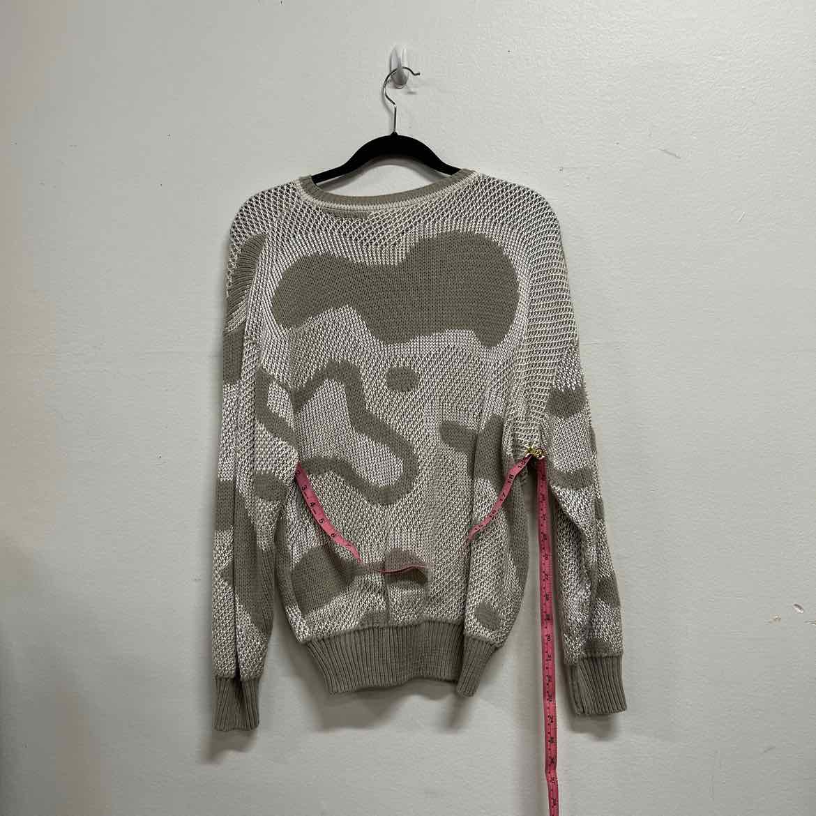 Sarina Isreal Size 10-12 Beige Sweater