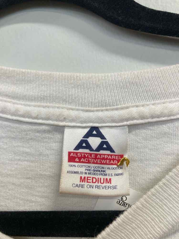 Third Eye Finds Size M white Graphic Tee
