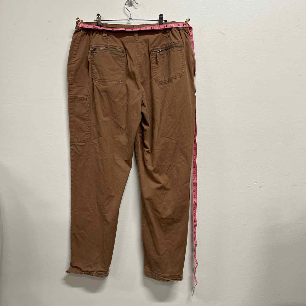 Third Eye Finds Size 3 Reg Tan Trousers